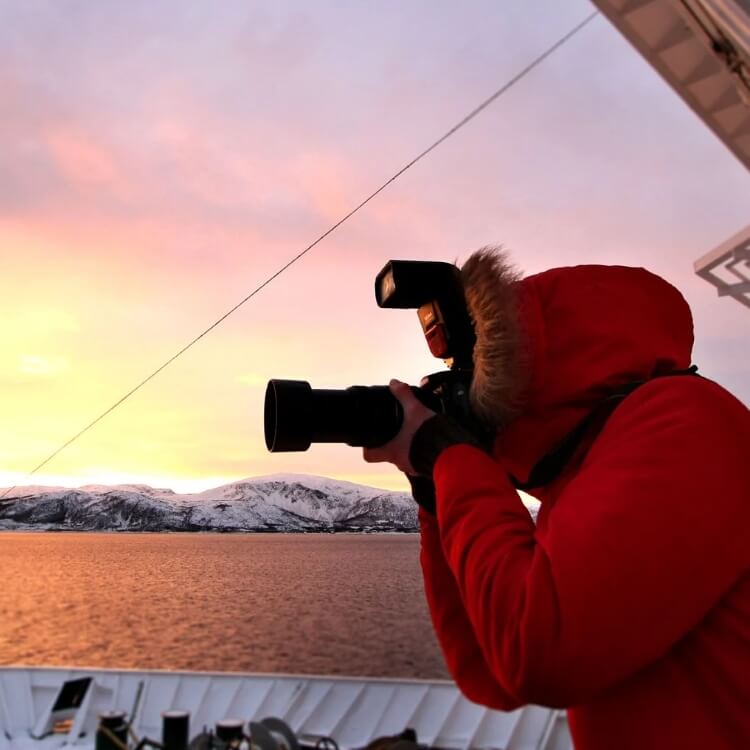 Hurtigruten-MS-Nordkapp-intro_hjqieo