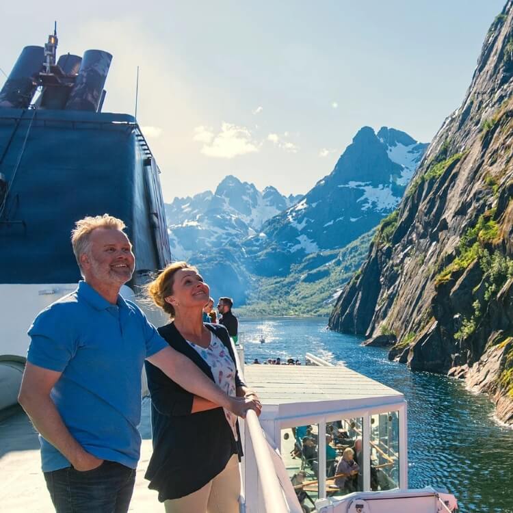 Hurtigruten-MS-Nordnorge-intro_jbswvu